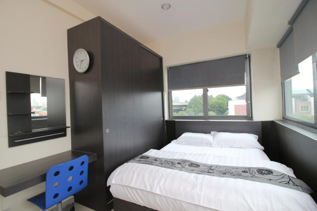 Jjh Serviced Apartments Near Serangoon Mrt Singapore Bagian luar foto