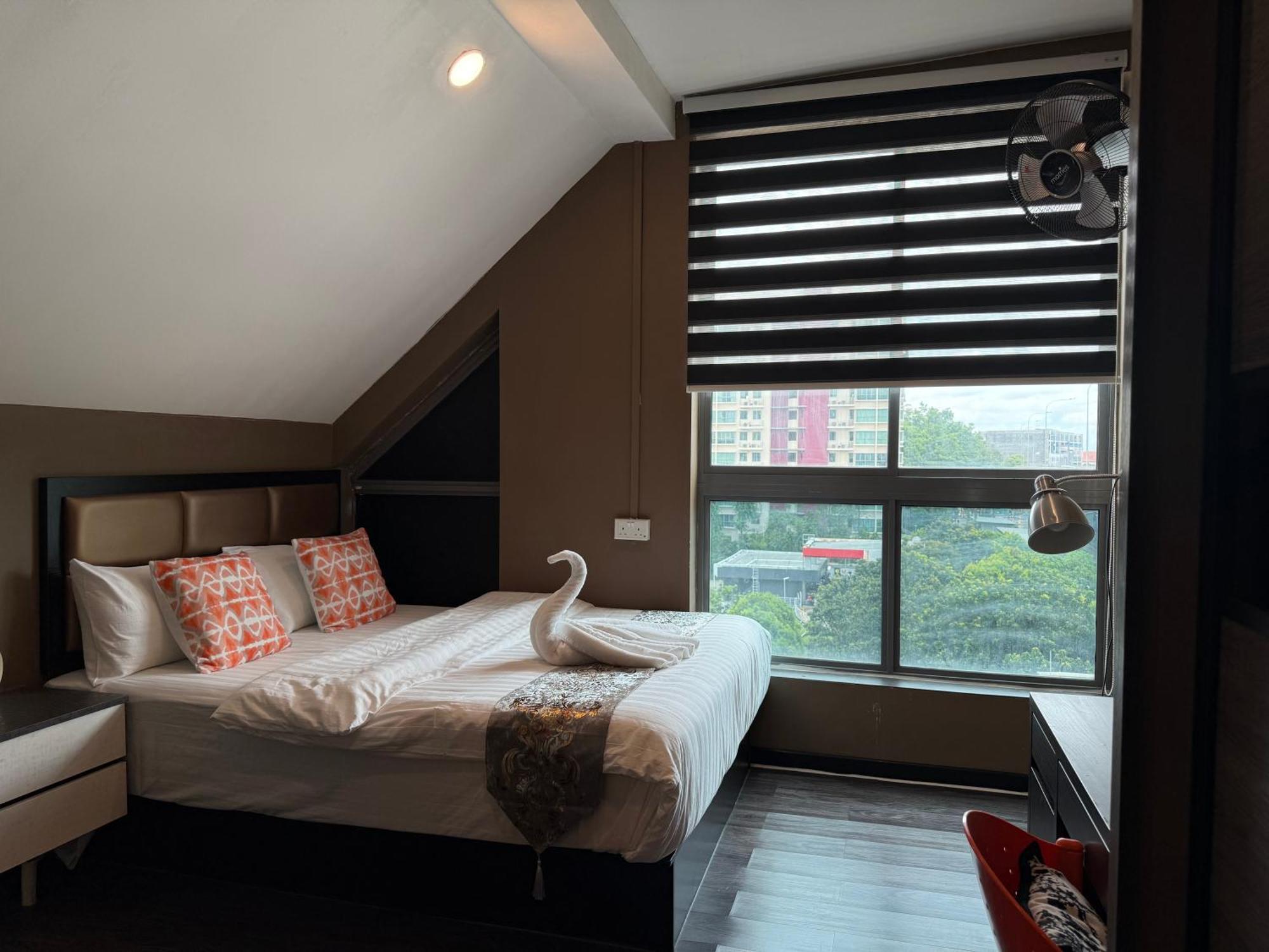Jjh Serviced Apartments Near Serangoon Mrt Singapore Bagian luar foto
